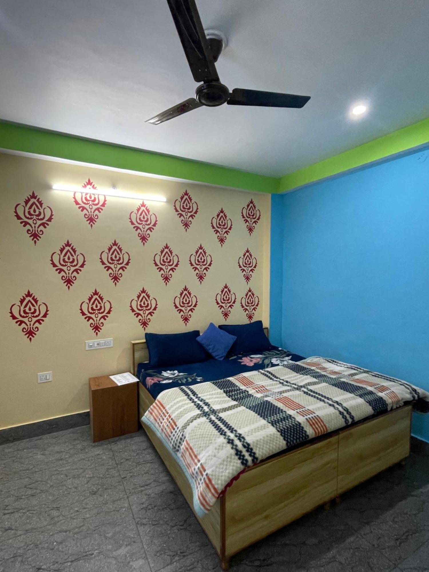 Chojh Inn Guest House Kasol Bagian luar foto