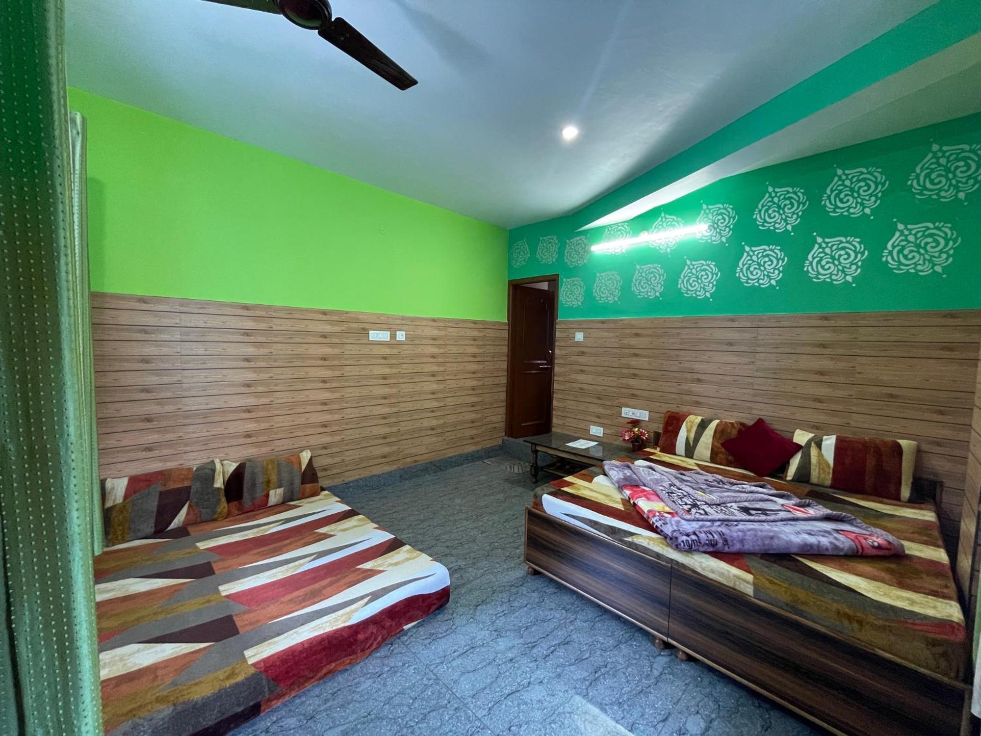 Chojh Inn Guest House Kasol Bagian luar foto