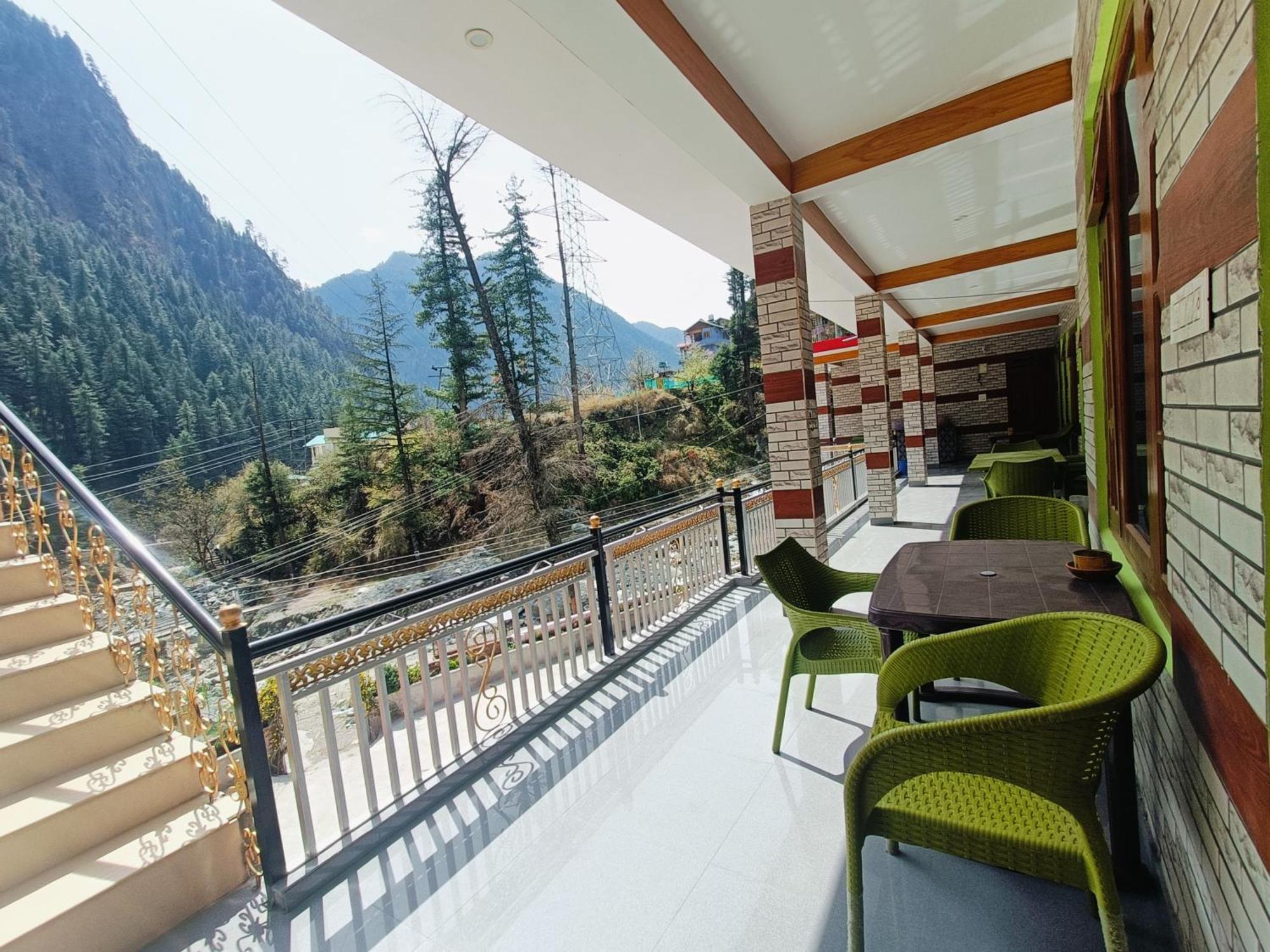 Chojh Inn Guest House Kasol Bagian luar foto